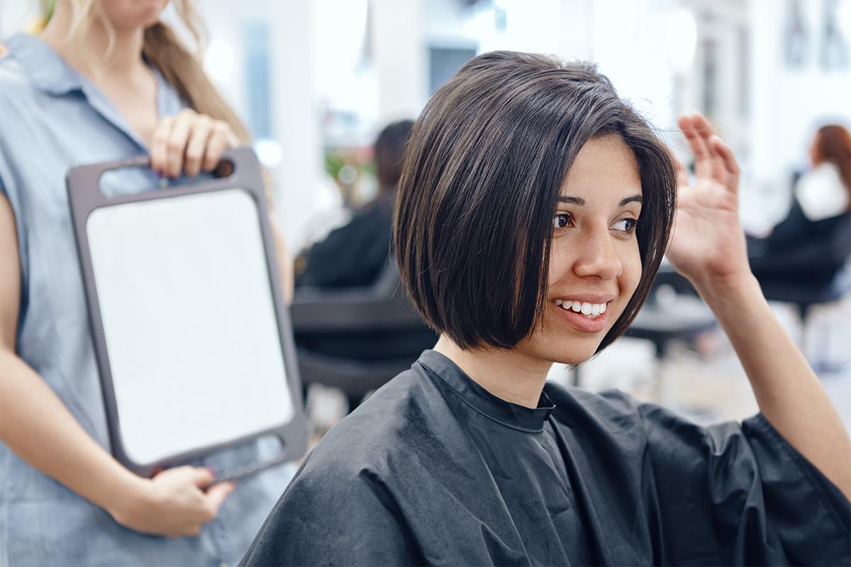 Read more about the article Short Haircuts to Try